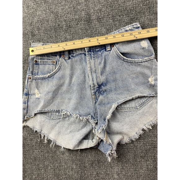Zara Shorts Womens 8 Light Wash Blue Jean Cutoffs Distressed Faded 2” Cotton - Picture 7 of 8